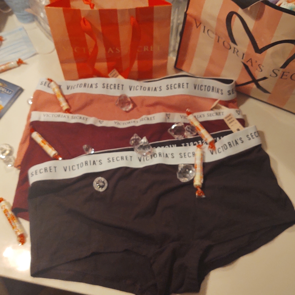 Victoria's Secret Panties 3 Sexy Pair New! XL Comfy Spring 26 Comes W VS Gift